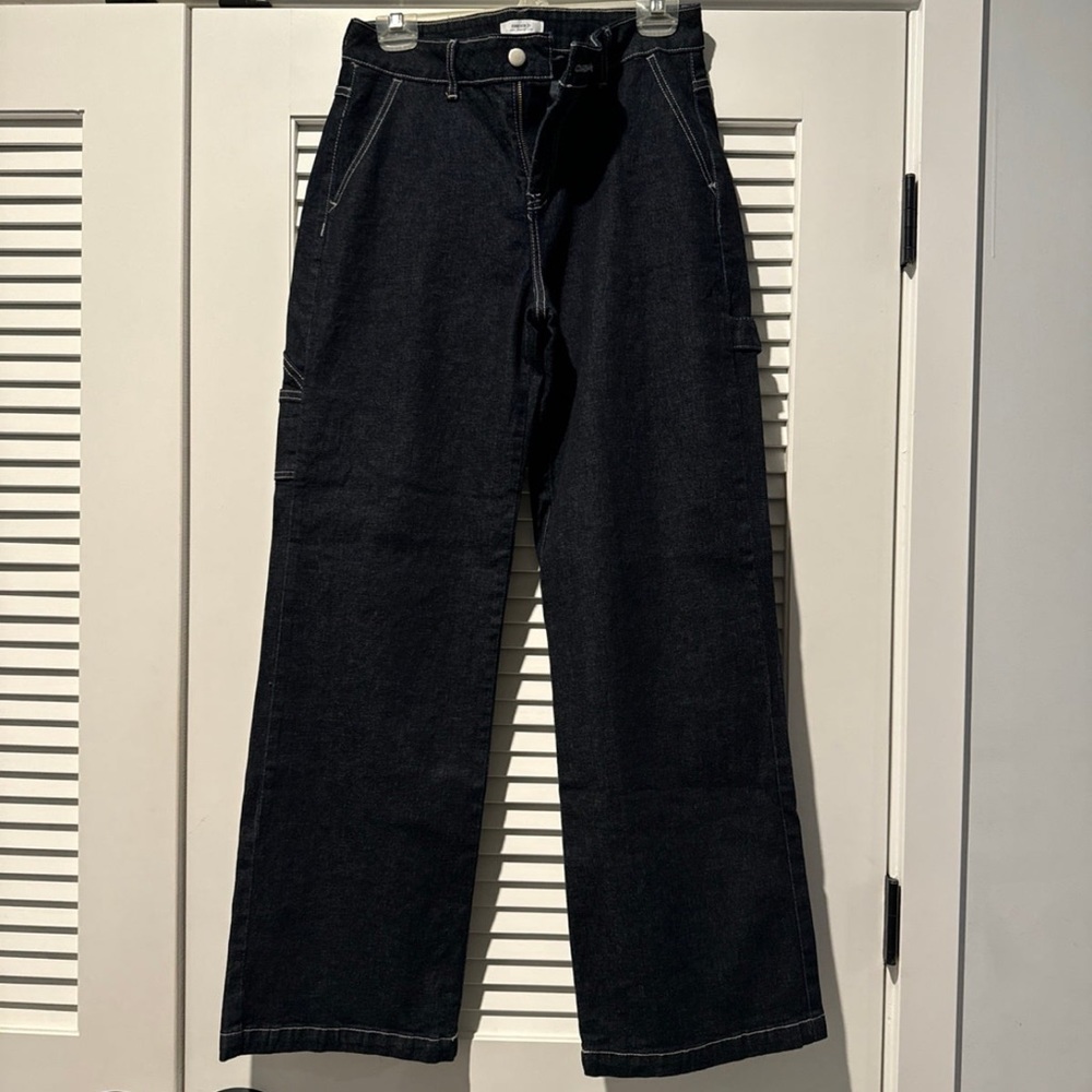 Women dark wash carpenter jeans,